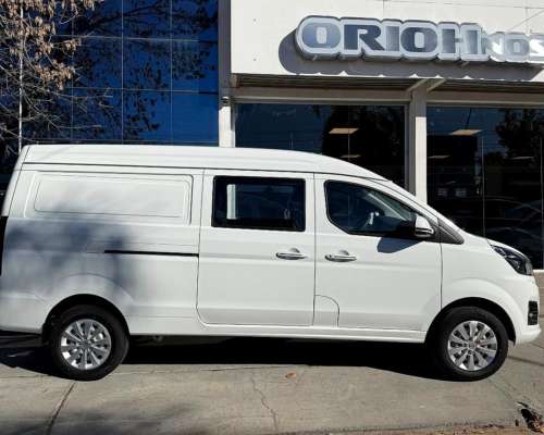 Shineray 2.0 Nafta M/T M7 Furgón 5 Asientos Mixto 0km 2026