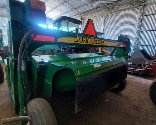 Segadora John Deere 530 con Rolos.