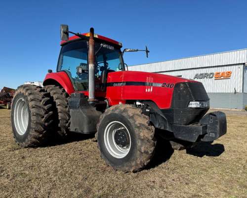 Tractor Case Magnum 240 - año 2008 - Usado.