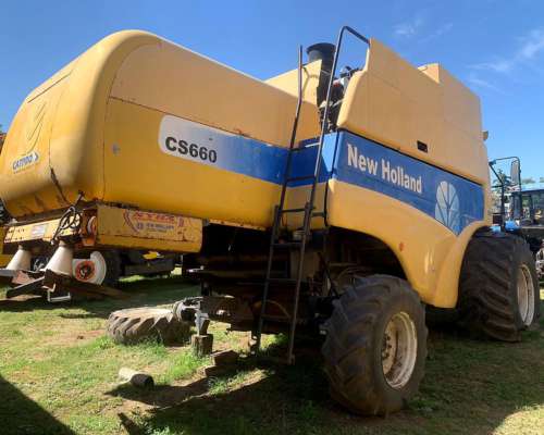 Cosechadora NH CS660 - año 2005
