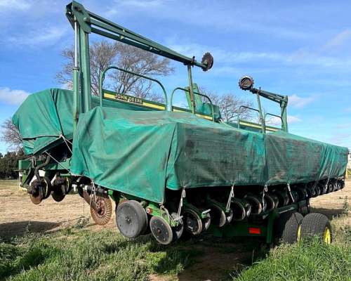 Sembradora John Deere 1740, Grano Grueso, 16 a 52, año 2013