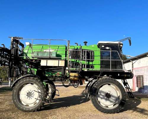 Pulverizadora Metalfor Multiple 3200 SE año 2014
