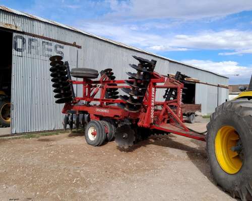 Rastra Crucianelli, Modelo Master 60-26.