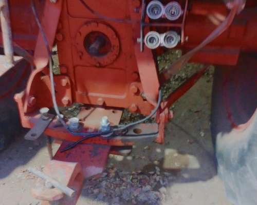 Tractor Fahr D67f. año 1977 con Rodado 18.4x34
