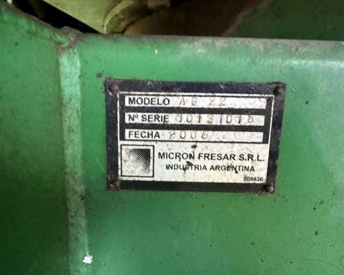 Tolva Semillera Akron AG22 con Chimango, Division y Destape