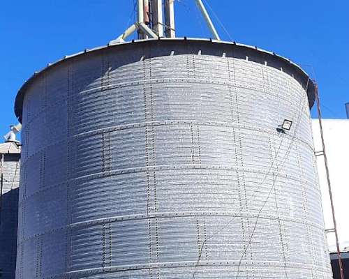 Planta de Silos de 350 TON C/U MÁS Noria Doble 36 Metros