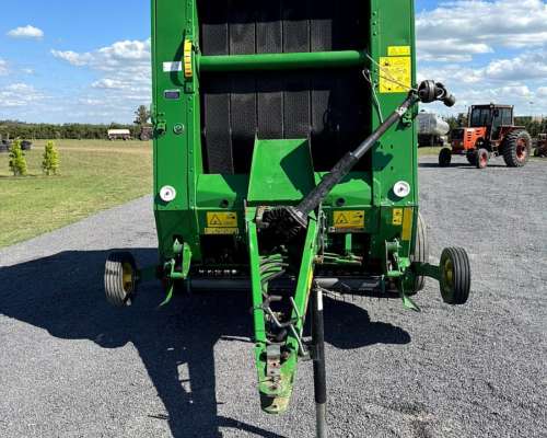 Rotoenfardadora John Deere 468 Mega Wide