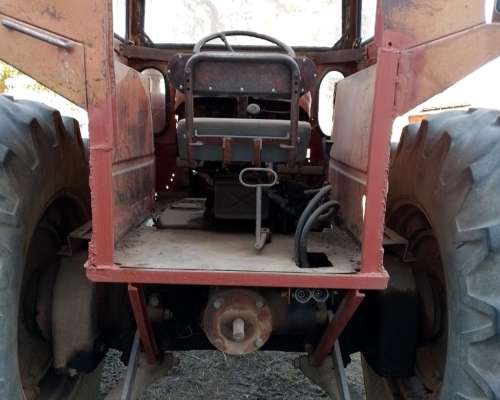 Tractor Fiat 780 R con Arranque Electrico y Cabina