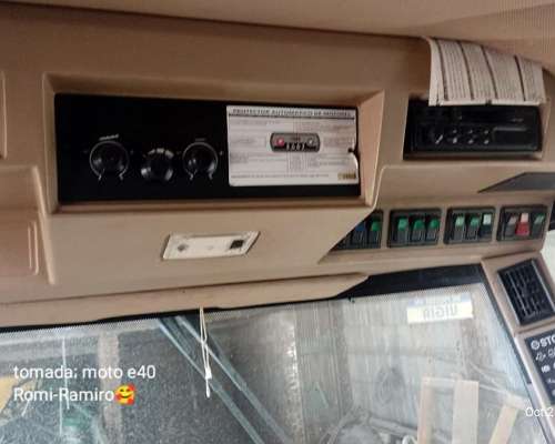 Cosechadora John Deere 1450, 5.000 Hs Motor, con Maicero