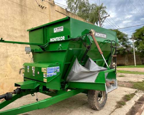 Mixer Horizontal Montecor de 5 Metros Cúbicos