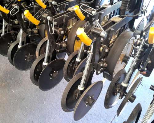 Dumaire 710 Serie 2 de 37 a 19 con Siembra Variable Completa