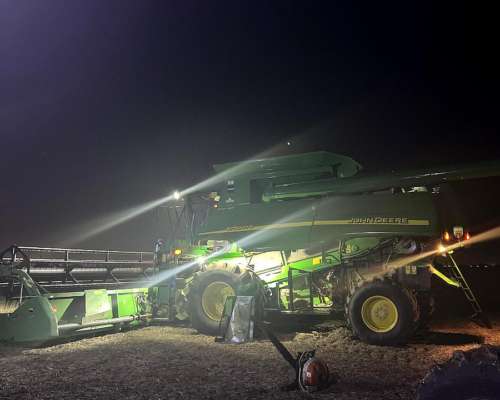 John Deere 9750 Sts. año 2007. Plataforma 30 Pies