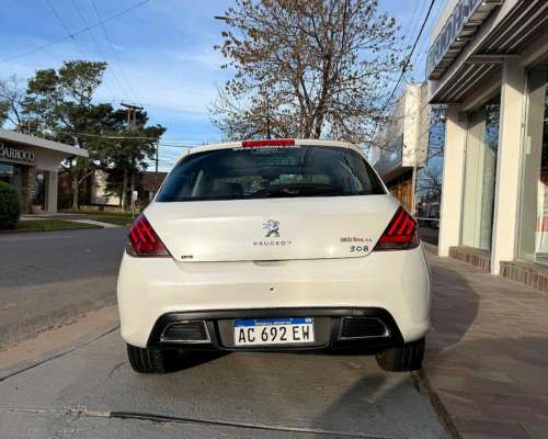 Peugeot 308 Allure Pack NAF THP Tiptronic 2018 con 43.000km