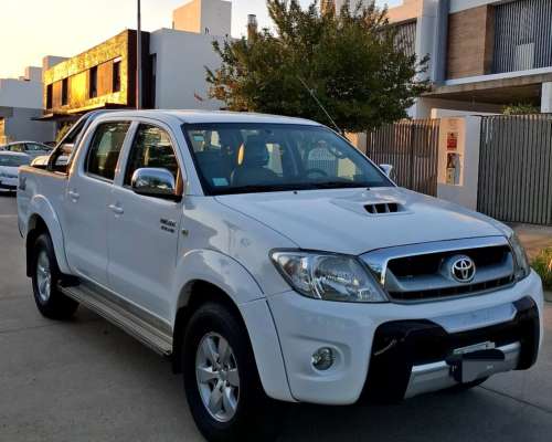 Toyota Hilux 2011 - SRV Automatica