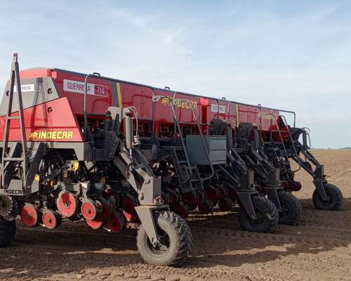 Sembradora Indecar Guerrera 710