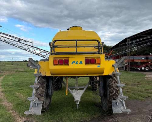 Pulverizadora Autopropulsada Pla 2500