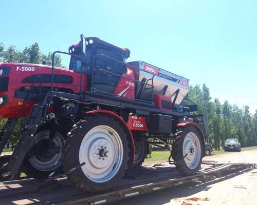 Fertilizadora Ombu F5000, año 2019, Equipo Yomel, 32 Mts BOT