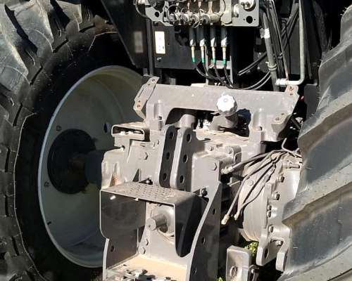 Tractor Valtra BT 210, Nuevo. Cero Horas de Uso.