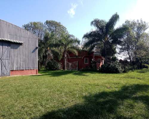 Campo de 383 Hectáreas con Instalaciones
