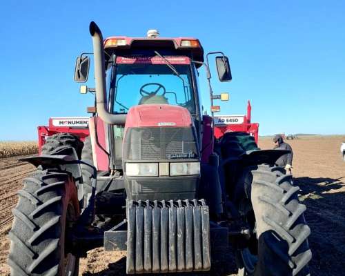Case Maxxum 150, con Piloto
