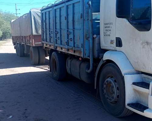 Camion Volvo BM Usado Modelo 2009