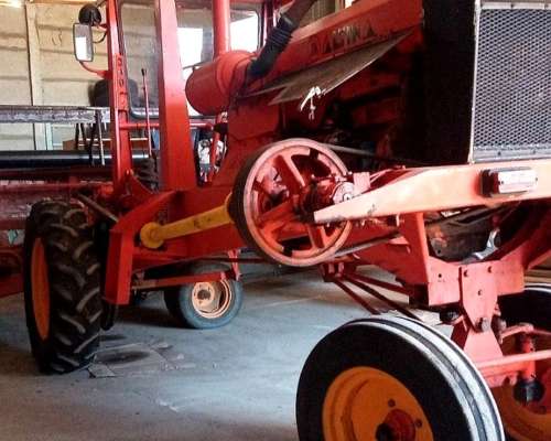 Vendo Hileradora Altina 1986