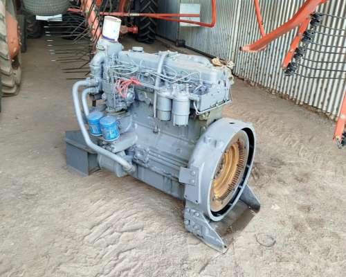 Motor Perkins 354 Fase IV. Turbo. 140 HP. Funcionando