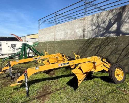 Niveladora de Arrastre N4 Tbeh