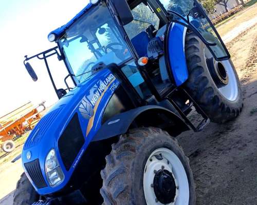 New Holland Td5. 110 con Piloto y Solo 2900 HS. de Fábrica