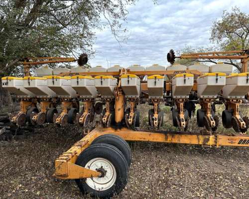 Sembradora DAN CAR Impecable