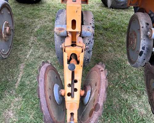 Sembradora Agrometal TX Mega 16 Surcos a 52 cm