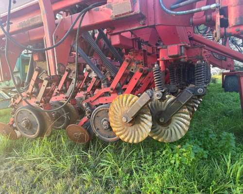 Sembradora Crucianelli Pionera Grano Fino de 35 a 20 cm