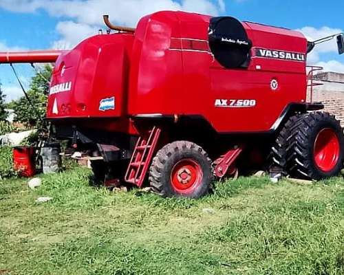 Cosechadora Vassalli 7500, año 2013, Plataforma Draper 35