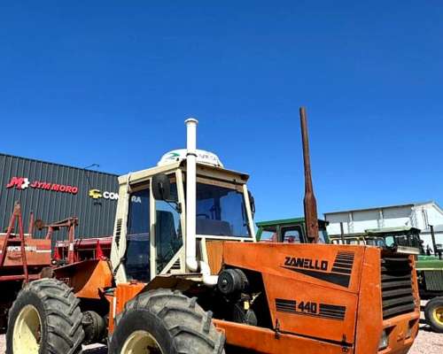 Tractor Zanello 440 - 180 HP