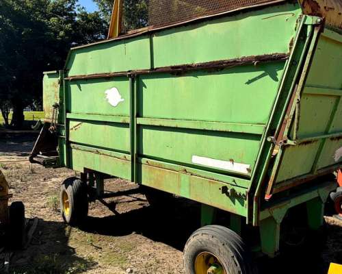Acoplado Carro Forrajero Fraga Usado