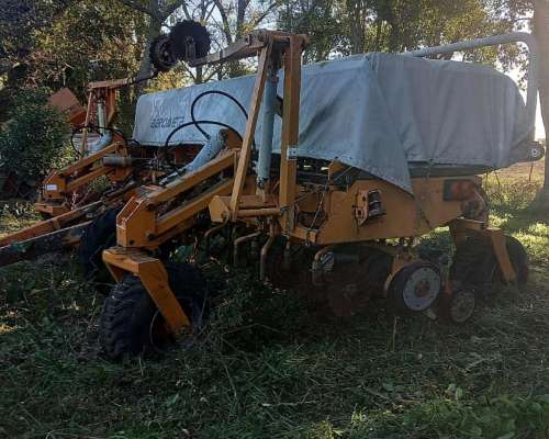 Sembradora Agrometal MX2321 Impecable