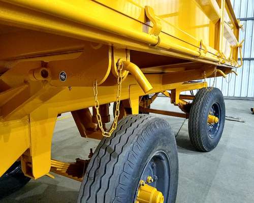 Acoplado Volcador Trivuelvo Grosspal AVT 8 - 6