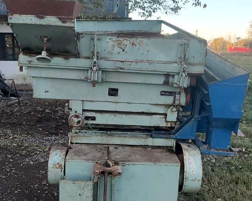 Densimetrica Marca Miretti Modelo HSO 3000