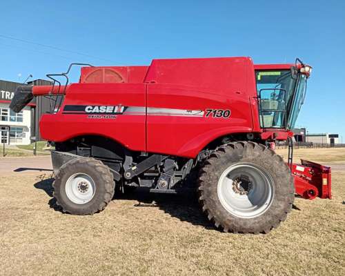 Case IH Axial Flow 7130 - año 2017