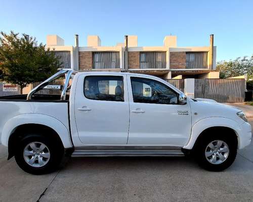 Toyota Hilux 2011 - SRV Automatica