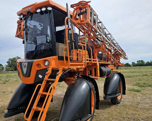 Pulverizador Jacto Uniport 2500 - 2500 Litros / 24 Mts