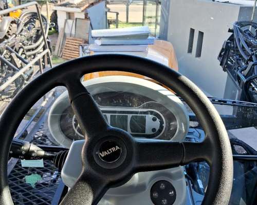 Pulverizadora Valtra R 535