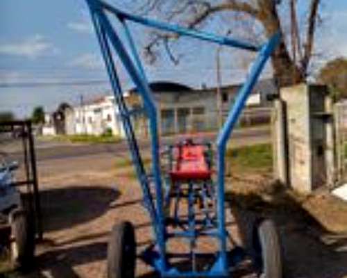 Levanta Fardos Reparado y Pintado