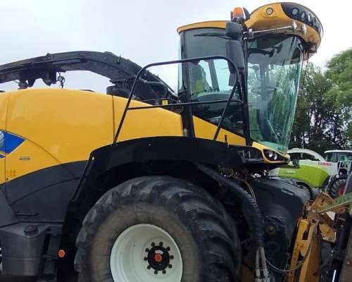 Picadora New Holland FR600