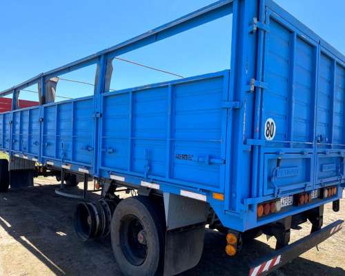 Acoplado Baranda Volcable Petinari - Usado.