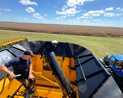 Cosechadora New Holland CR7 - Línea Nueva