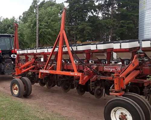Sembradora Crucianelli Gringa III