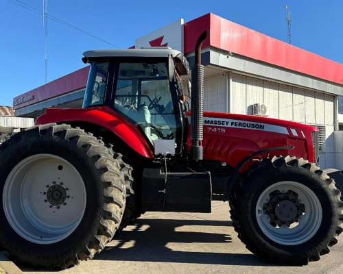 Tractor Massey Ferguson 7415, año 2016. 3.000 Hs
