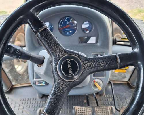 Tractor Valtra BM 110 Cabina Original