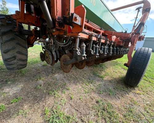 Sembradora Dumaire 710 Grano Fino de 25 a 19 cm